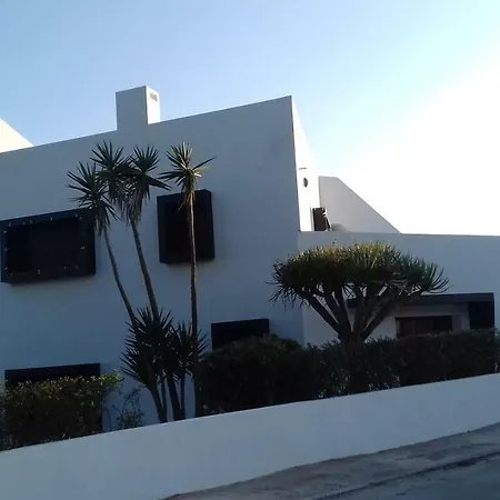 فيلة Casa Tazmin